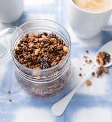 Granola de quinoa y frutos secos (sin azúcar)