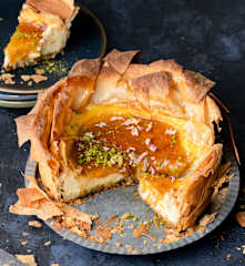 Baklava Cheesecake