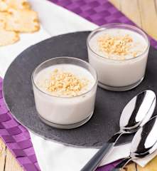 Vellutata fredda di patate viola e arachidi