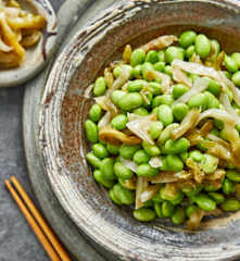 榨菜炒毛豆