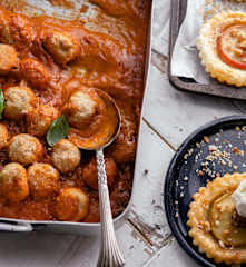 Menu: Polpette al sugo di verdure; Mini tarte tatin