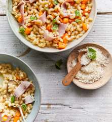 Coquillettes à la courge et au jambon blanc