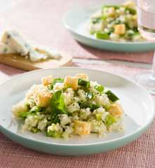 Arroz integral con espinacas frescas