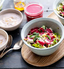 Lentejas con vinagreta de frambuesas y yogur stracciatella