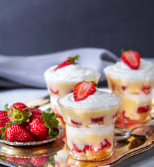 Trifle alle fragole