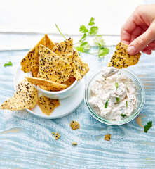 Chips aux graines et rillettes de thon au citron vert