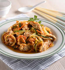 韓式泡菜炒雞肉