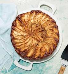 Apple Cinnamon Cake
