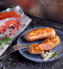 Lososová klobása s tymiánem