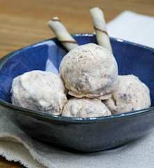 Sorvete de banana com chocolate