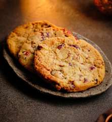 Cranberry and Clementine Cookie