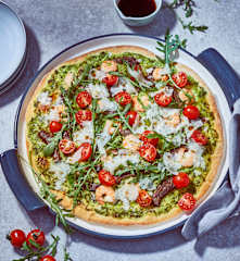 Surf & Turf Pizza mit Rucolacreme