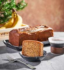 Kek Pisang Lembab (Moist Banana Cake)