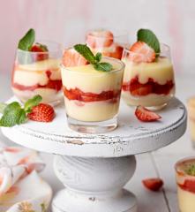 Crema al limone con fragole