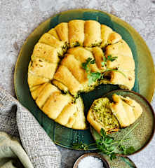 Knoblauch-Faltenbrot