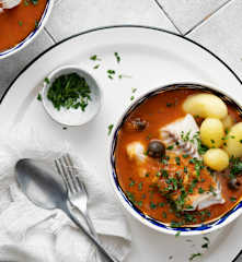 Mediterranean cod with steamed potatoes