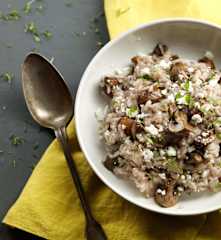 Risoto de vinho tinto e cogumelos