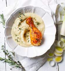 Hühnerkeulen mit Erdäpfel-Lauchpüree