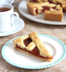 Tarta z marmoladą pigwową