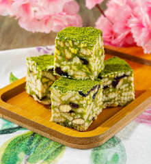 Matcha Snowflake Crisp