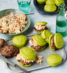 Korean bao beef sliders