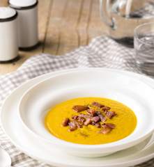 Crema di carote e mandorle