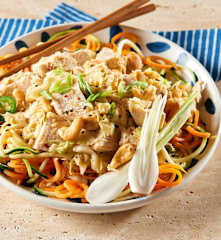 Sesame Ginger Chicken with Zoodles