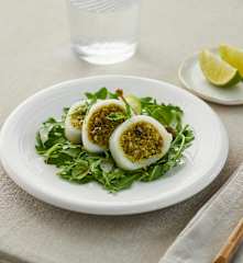 Calamari ripieni di zucchine e capperi