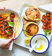 Tomates vapeur au cumin, pancakes aux tomates