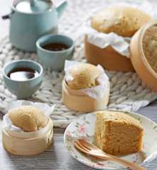 Ma Lai Koh (Steamed Caramel Cake)