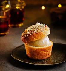 Mince Pie Ice Cream Sandwich