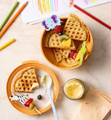 Tropicbox: Reiswaffeln mit Kokos und Mangocreme