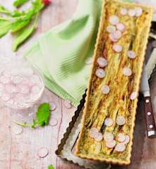 Quiche aux oignons verts et aux radis