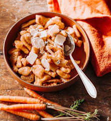 Gnocchi de carotte et pomme de terre au beurre de sauge