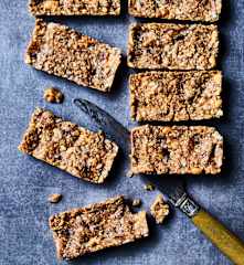 Barres au quinoa et beurre de cacahuètes