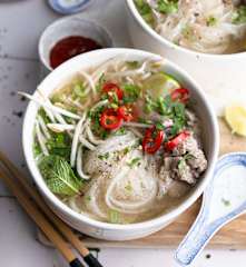 Pho espress con daikon en espiral