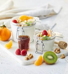 Yogurt greco (con fermenti per yogurt)