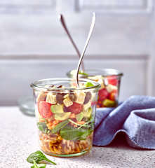 Kunterbunte Lunch-Gläser