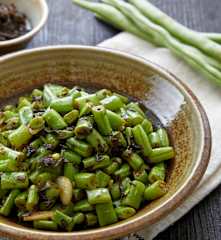 榄菜四季豆