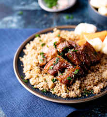 Brasato di maiale caramellato, bulgur e verdure al vapore (Bimby Friend)