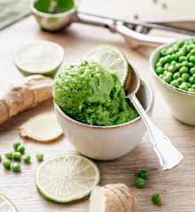 Sorbet petits pois, citron vert et gingembre