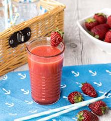 Aperitivo fragole, zenzero e gin