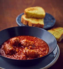 Salamelle con fagioli a Cottura Lenta