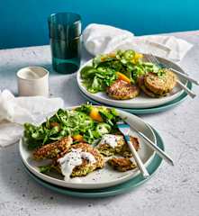 Bean and broccoli fritters with mango salad (Diabetes)