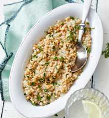 Dinkel-Risotto mit Kerbel und Räucherkäse