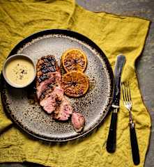 Petto d'anatra con zabaglione all'arancia