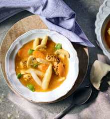 Spargel-Hähnchen-Suppe