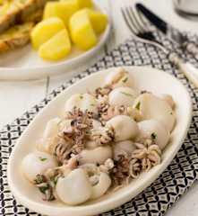 Seppioline al vino bianco