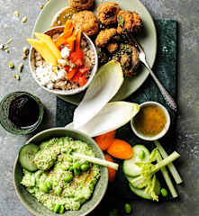 Canapés surtidos veganos