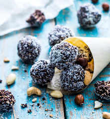 Energy balls aux noix du Brésil et figues